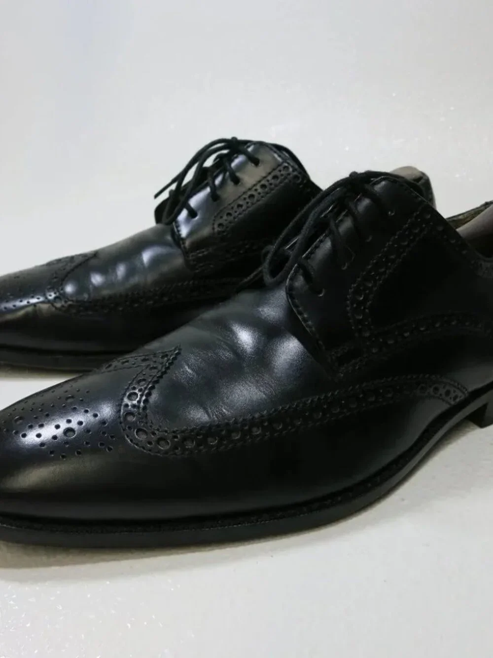 Cole Hann Wingtip Leather Dress Brogue Oxfords Men's Footwear Shoes 10.5 M